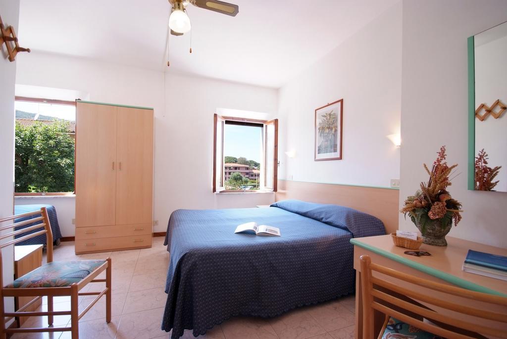 Hotel Anselmi Marciana Marina  Eksteriør billede